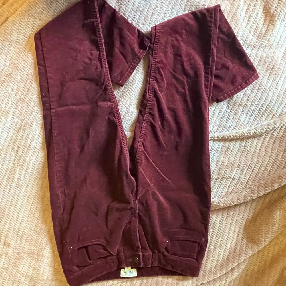 Red velvet/corduroy skinny pants
